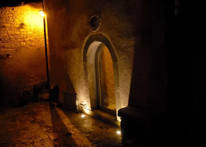 Kaaba - Aragon Home Holiday