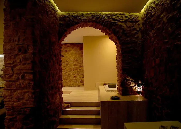 Kaaba - Aragon Home Holiday